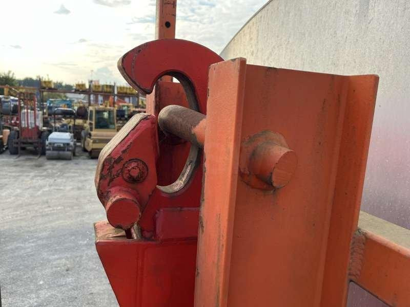 Camion ampliroll Renault PREMIUM 370-26 AVEC BOUILLE ACMAR