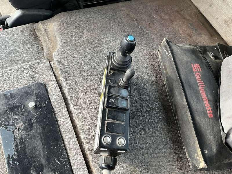 Camion ampliroll Renault PREMIUM LANDER 370DXI