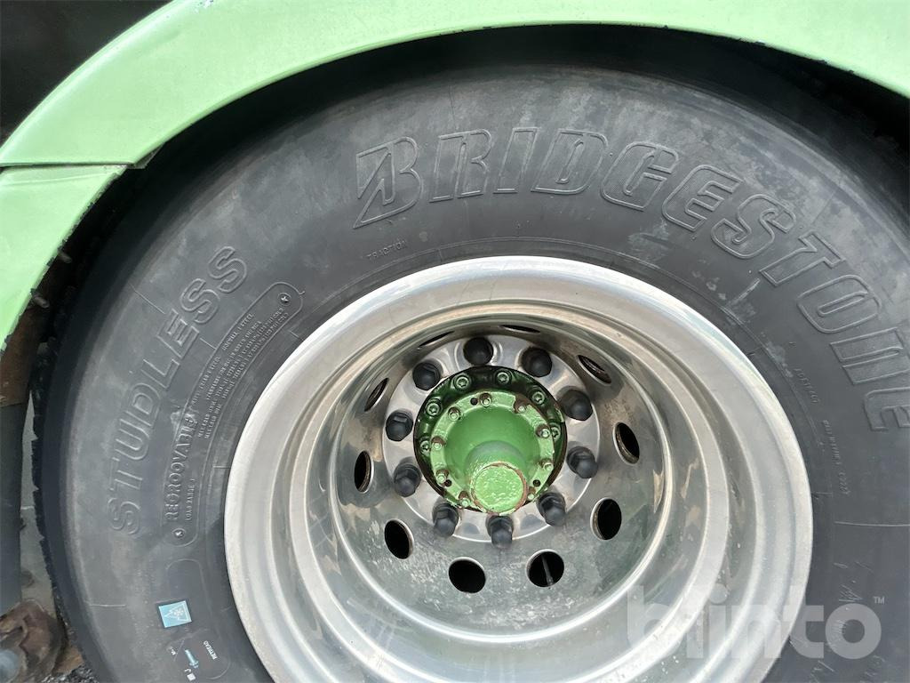 Camion ampliroll SCANIA