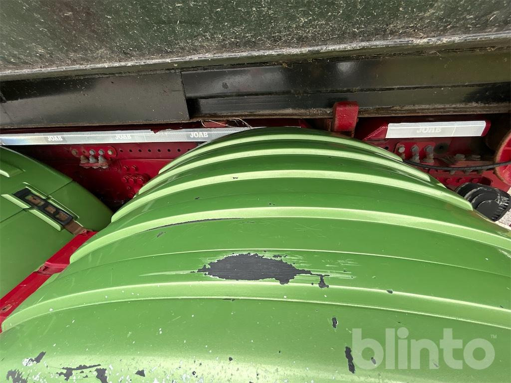 Camion ampliroll SCANIA