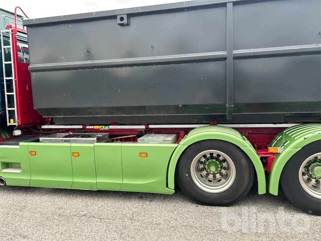 Camion ampliroll SCANIA