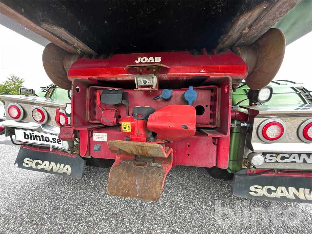 Camion ampliroll SCANIA