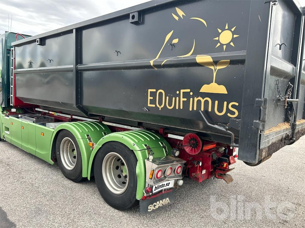 Camion ampliroll SCANIA