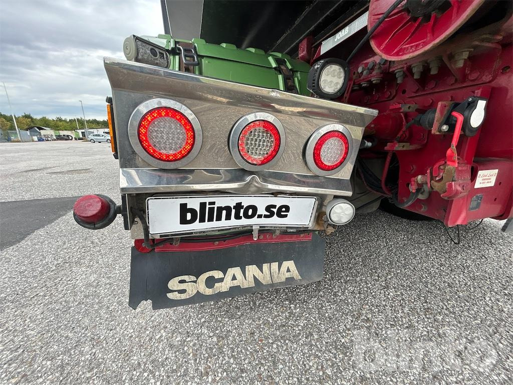 Camion ampliroll SCANIA