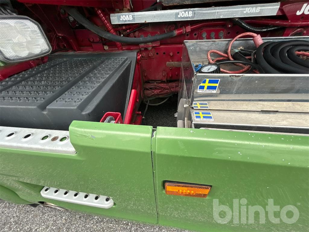 Camion ampliroll SCANIA