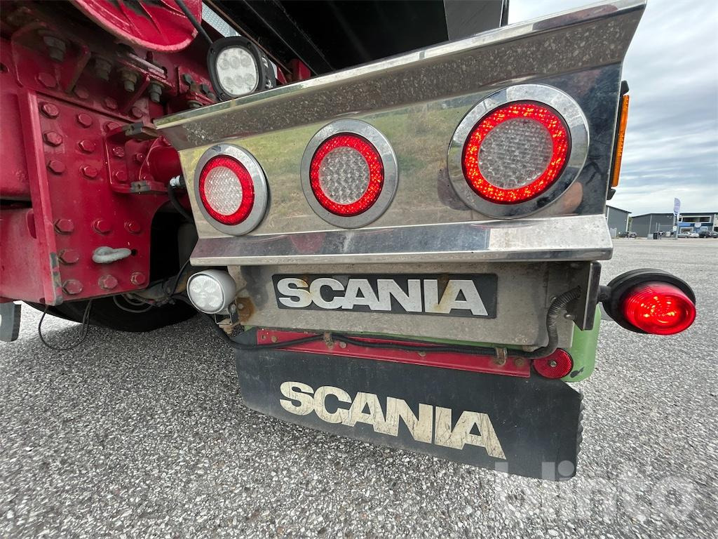 Camion ampliroll SCANIA