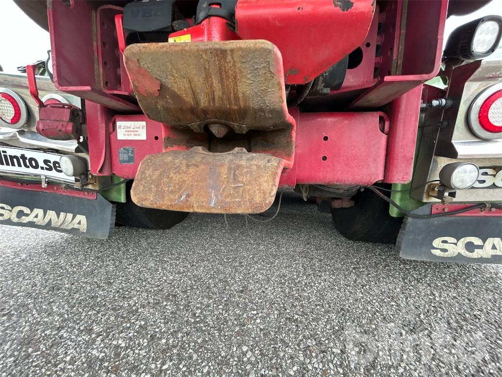 Camion ampliroll SCANIA