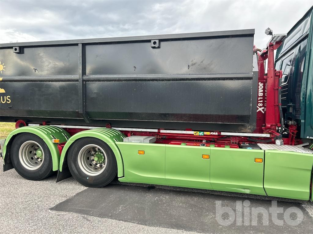 Camion ampliroll SCANIA