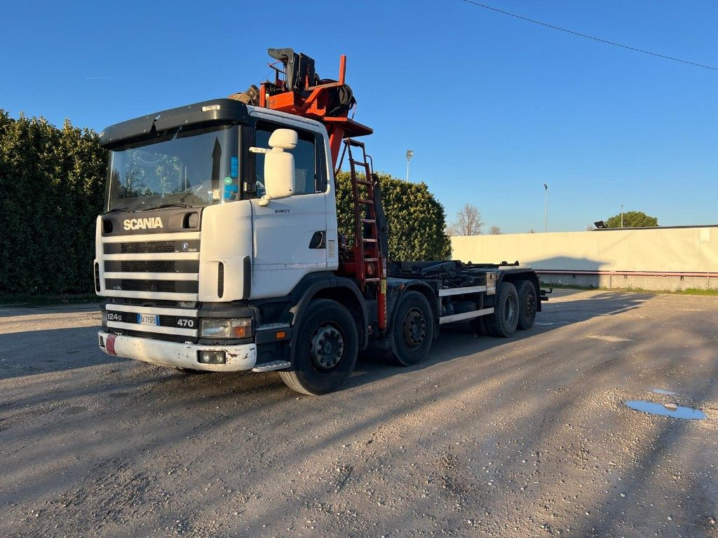 Camion ampliroll SCANIA CV R124 SCARRABILE CON GRU E POLIPO