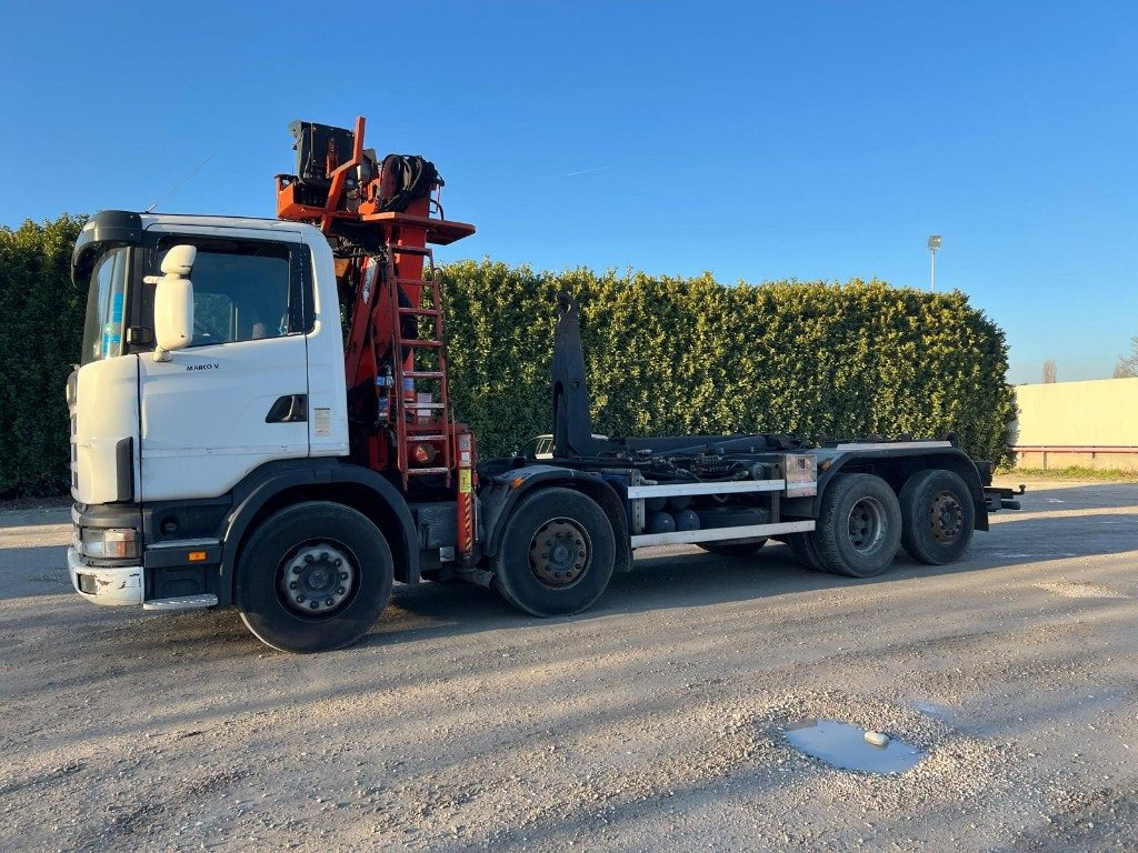 Camion ampliroll SCANIA CV R124 SCARRABILE CON GRU E POLIPO