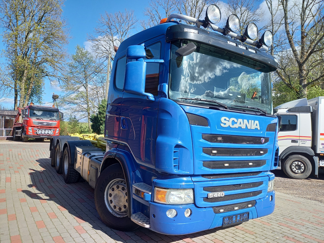 Camion ampliroll SCANIA G440, 8x4, GROSS WEIGHT 36000 KG.