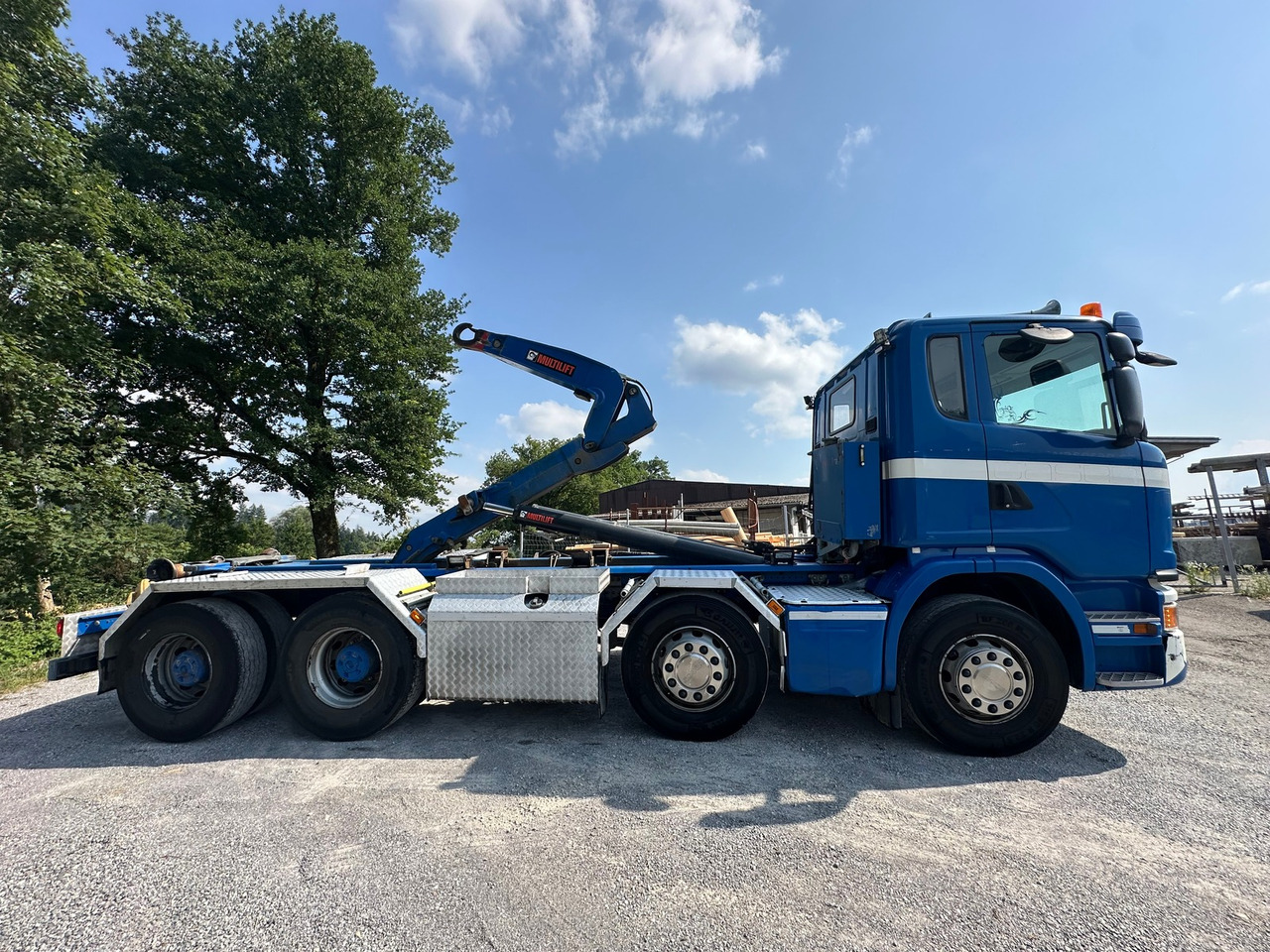 Camion ampliroll SCANIA G450 8x4 Hiab
