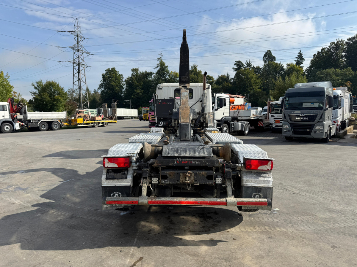 Camion ampliroll SCANIA G490 10x4 Hiab 26T
