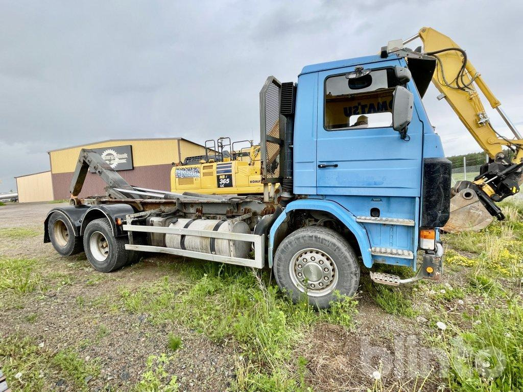 Camion ampliroll SCANIA R143HL6X2 AVK