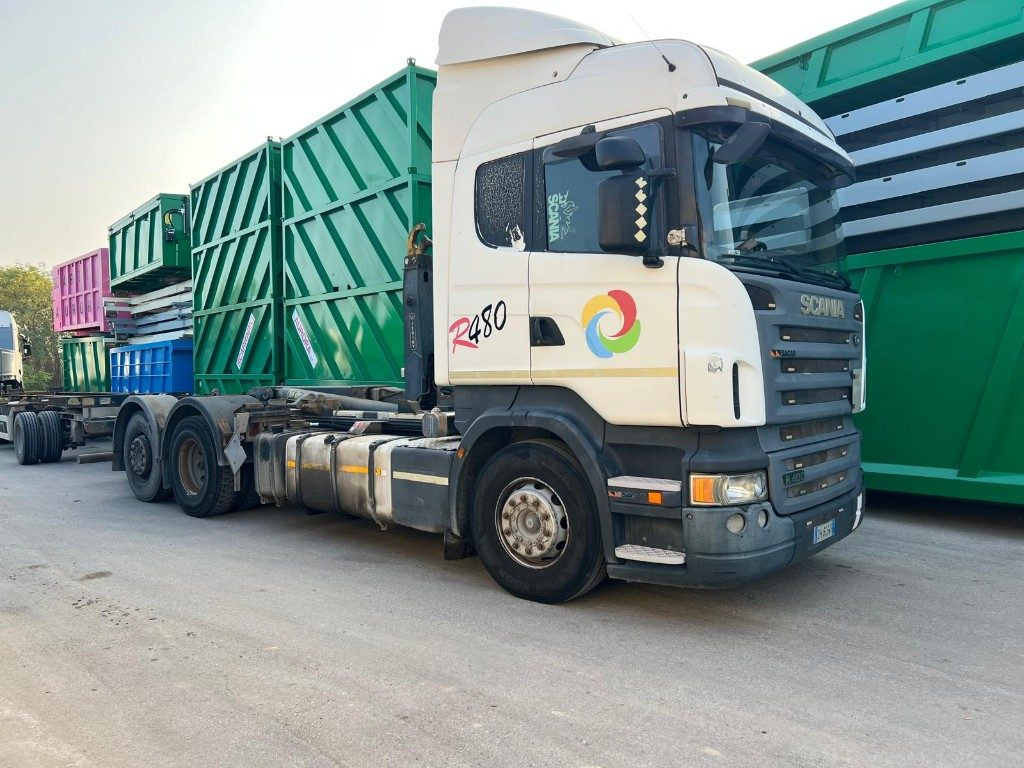 Camion ampliroll SCANIA R480 USATO SCARRABILE 6X2
