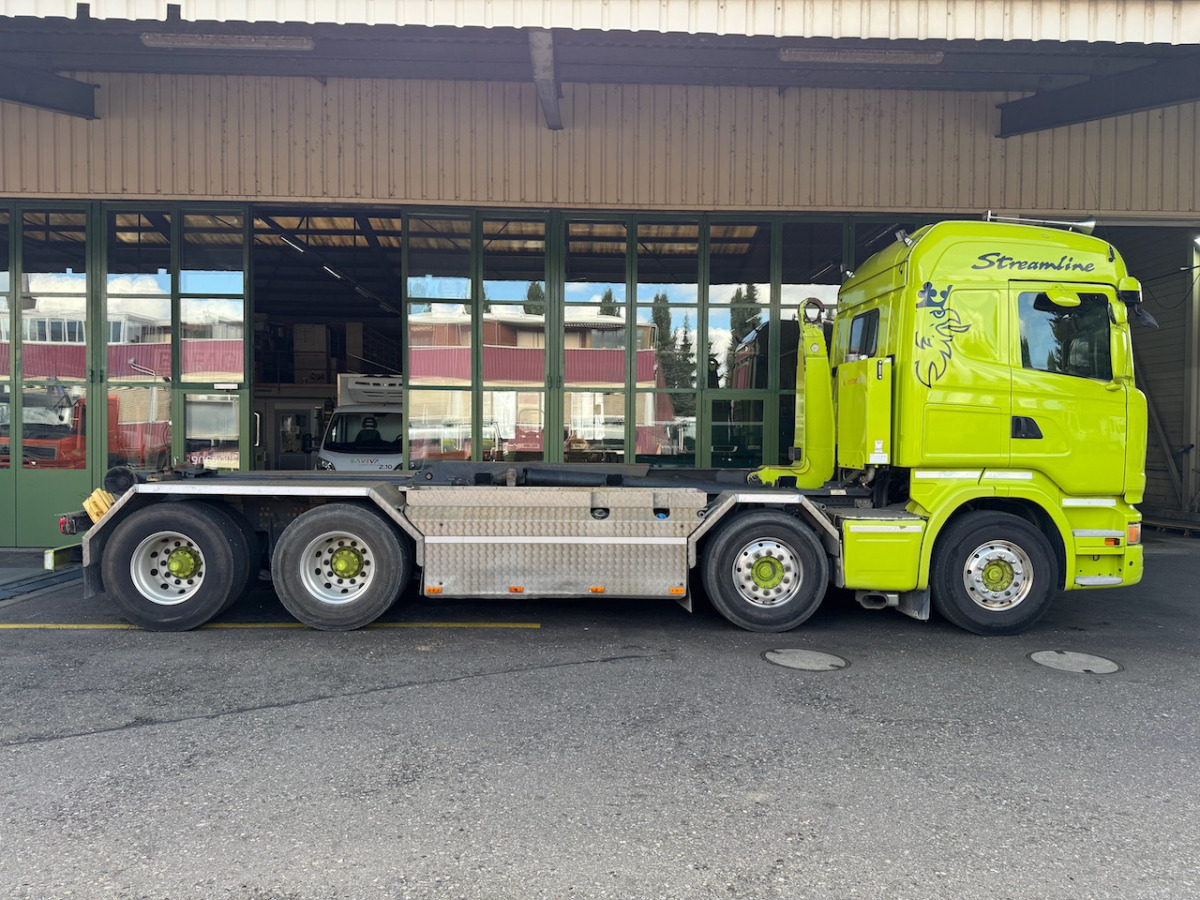 Camion ampliroll SCANIA R490 8x4