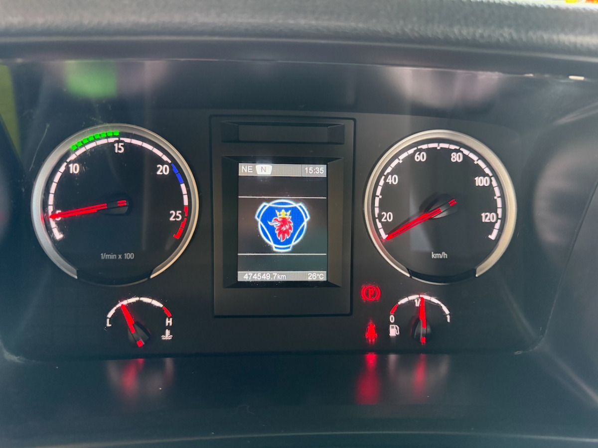 Camion ampliroll SCANIA R490 8x4