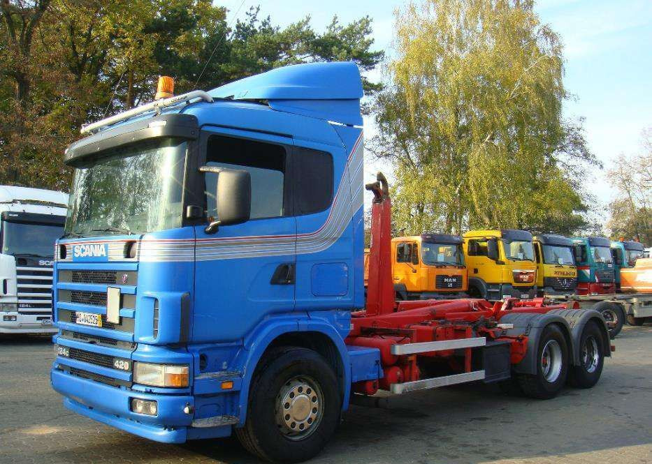 Camion ampliroll Scania 124G420 6X2 HAKOWIEC