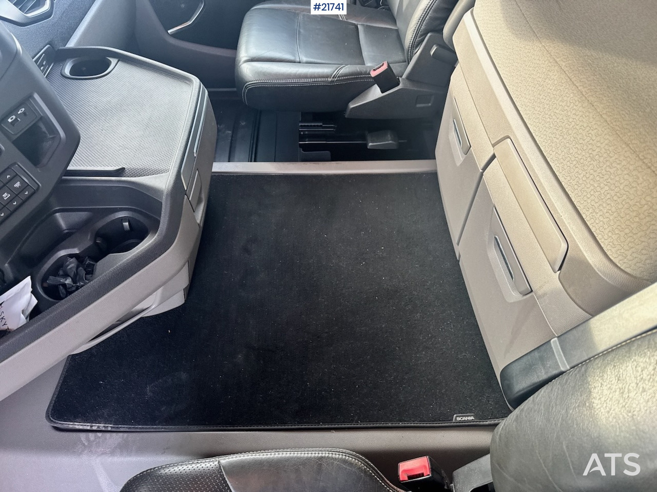 Camion ampliroll Scania 2018 Scania R580 Tridem Krokbil m/ Kranhydraulikk. Nylakkert!