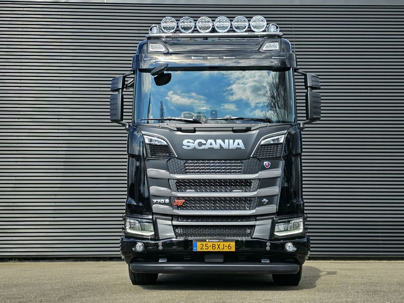 Camion ampliroll Scania 770S XT V8 / 8x2/*6 / VDL HOOKLIFT