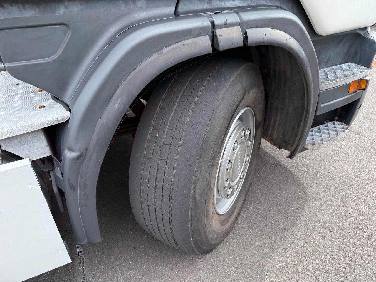 Camion ampliroll Scania G 440 LB 6x2 Knickhaken Retarder, Klima