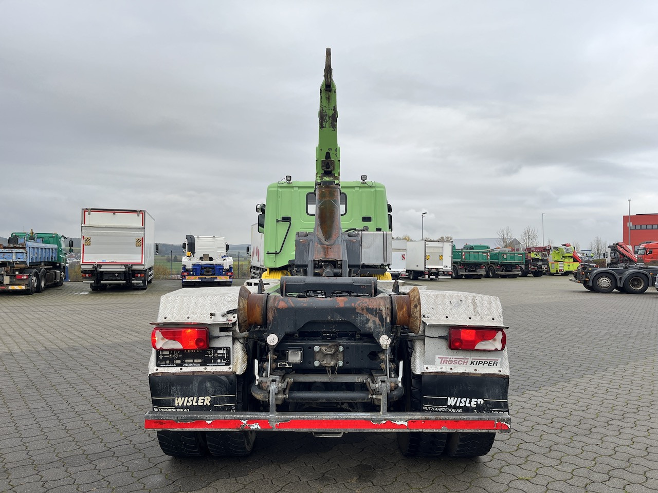 Camion ampliroll Scania G 450 8x4  Trösch Abrollkipper