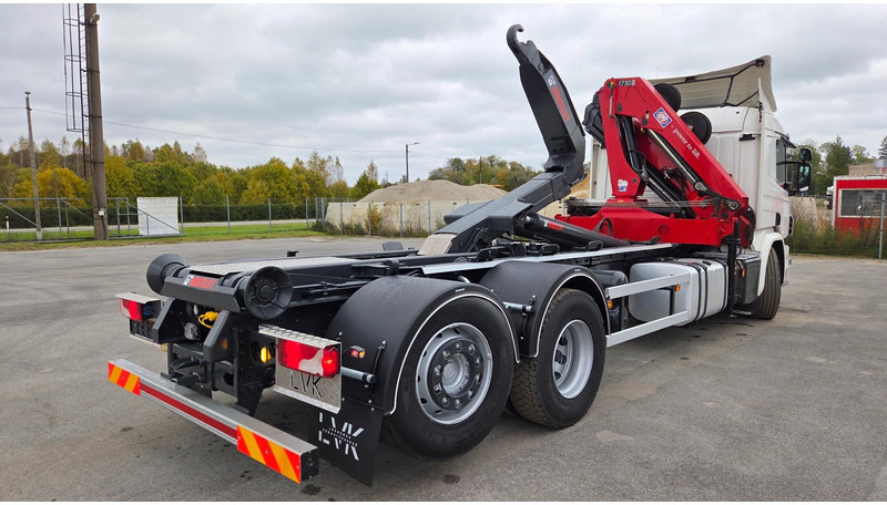 Camion ampliroll Scania P370 6X2*4 HMF 1730