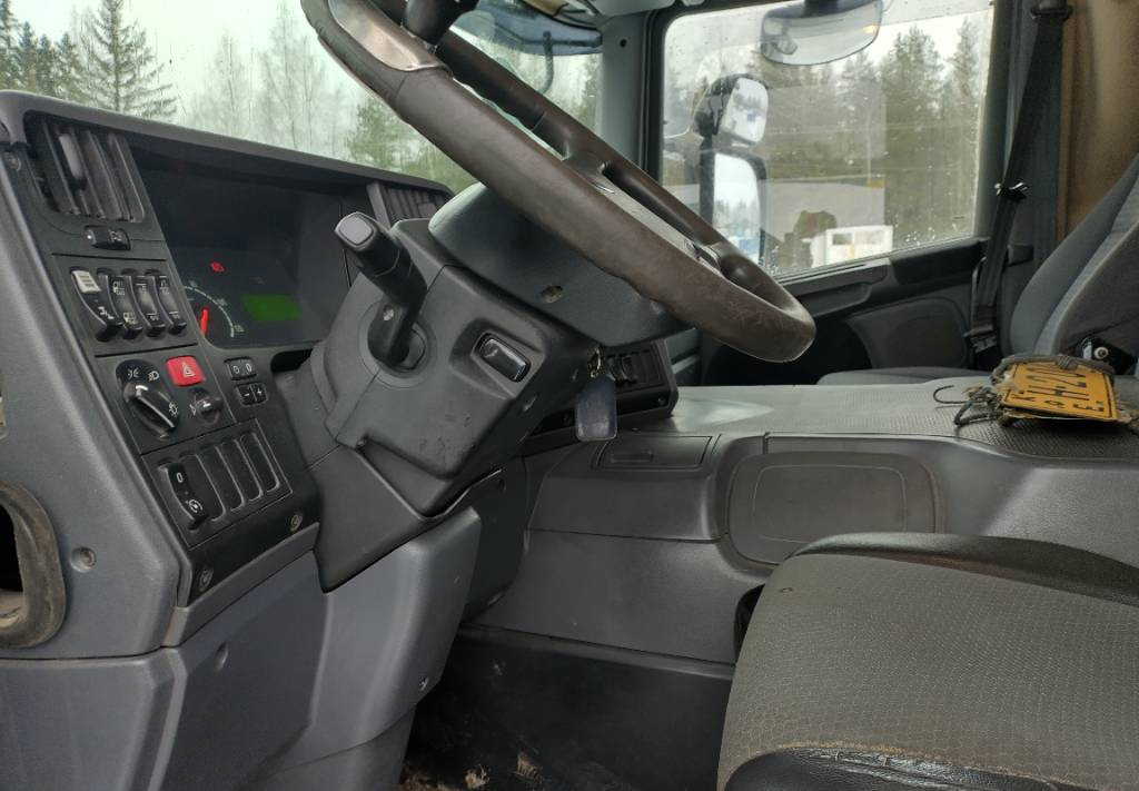 Camion ampliroll Scania P380 6x2 koukkulaite, papeeripiirturi