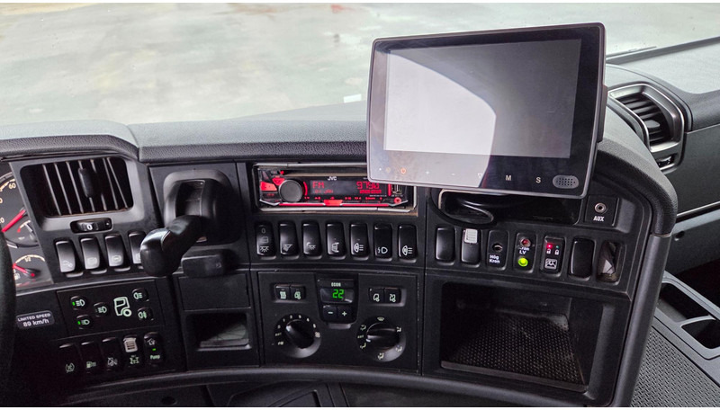 Camion ampliroll Scania P400 6X2*4 Palfinger PK26002