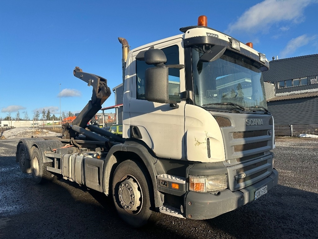 Camion ampliroll Scania P420