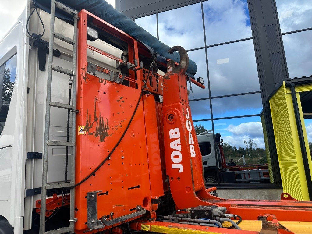 Camion ampliroll Scania P 370 6x2*4