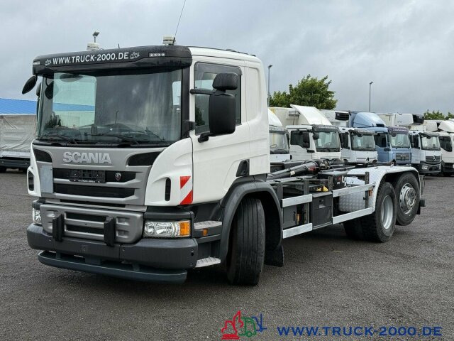 Camion ampliroll Scania P 410 Hiab Lenkbare Nachlauf Liftachse Nur162TKM