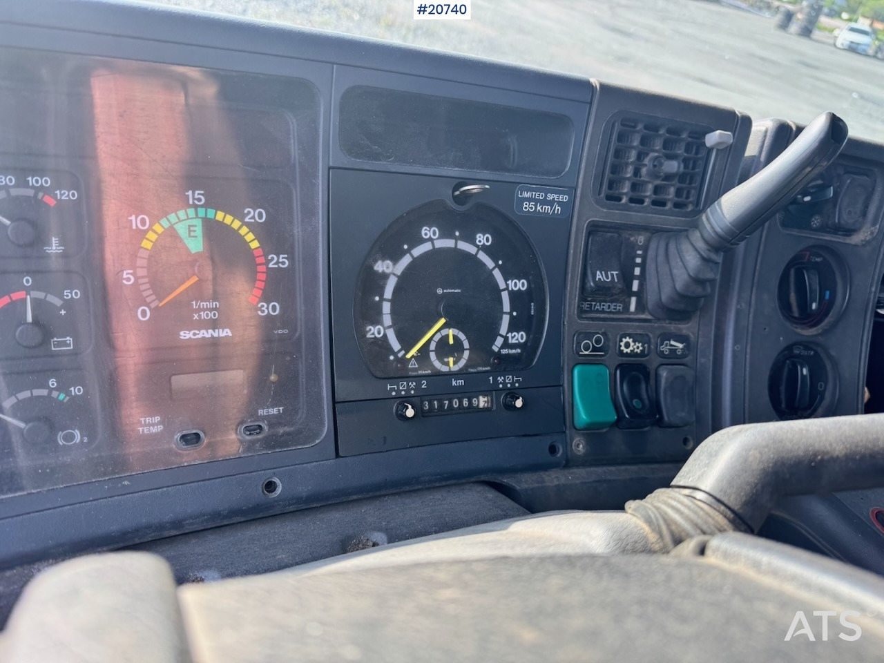Camion ampliroll Scania R124