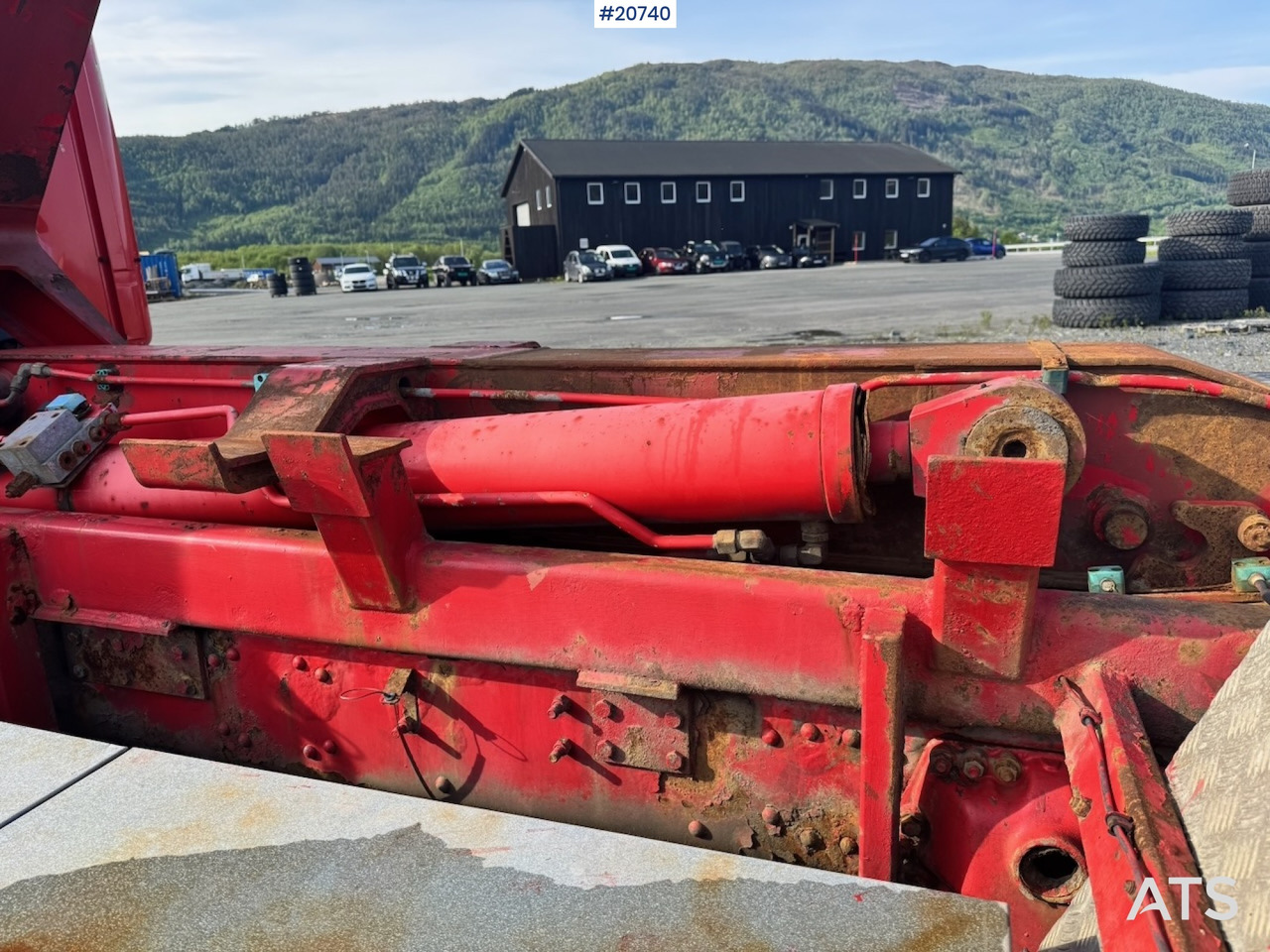 Camion ampliroll Scania R124