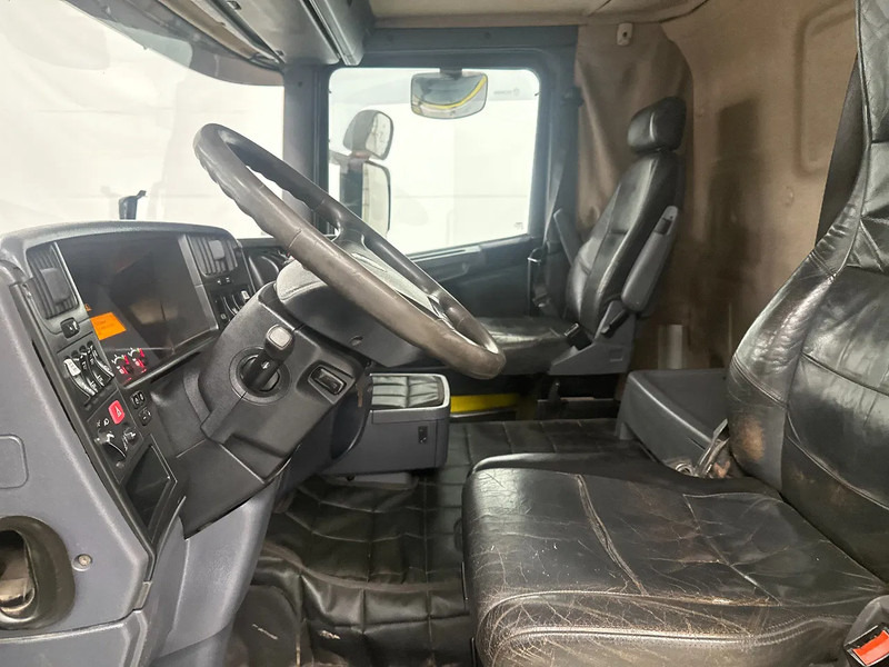 Camion ampliroll Scania R420 6x2 / Leebur