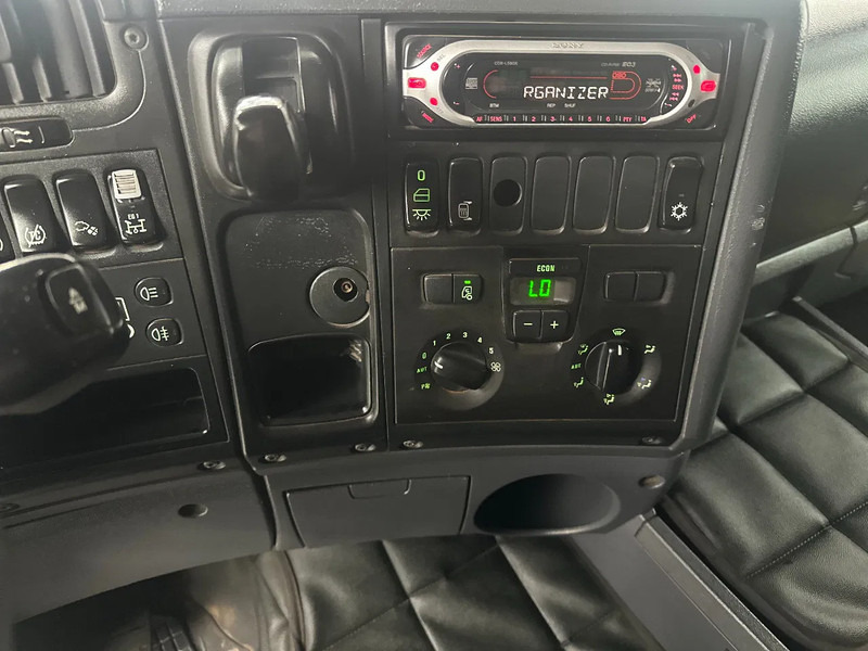Camion ampliroll Scania R420 6x2 / Leebur