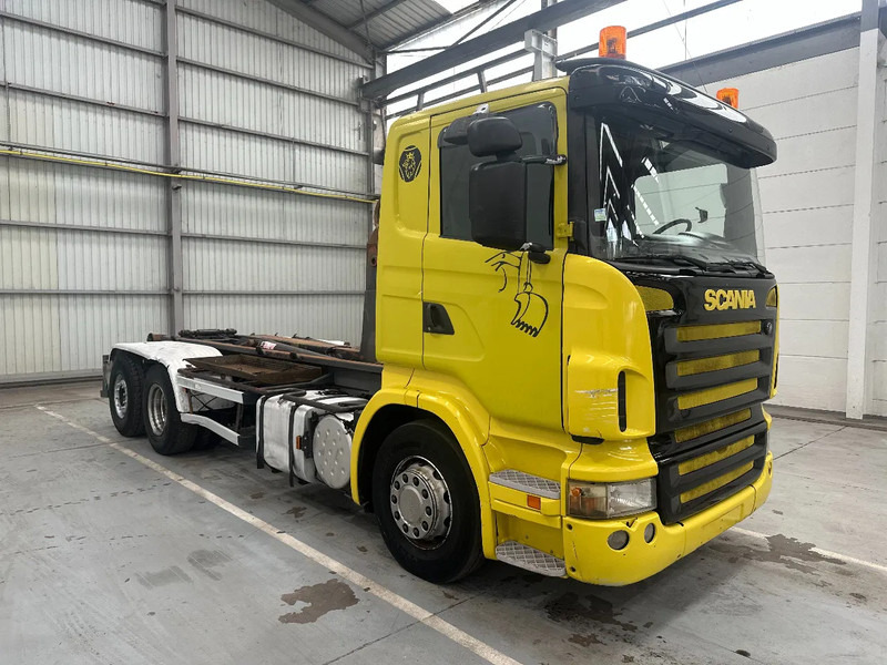 Camion ampliroll Scania R420 6x2 / Leebur