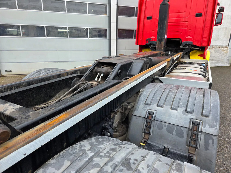 Camion ampliroll Scania R450 6x2*4 VDL hooklift