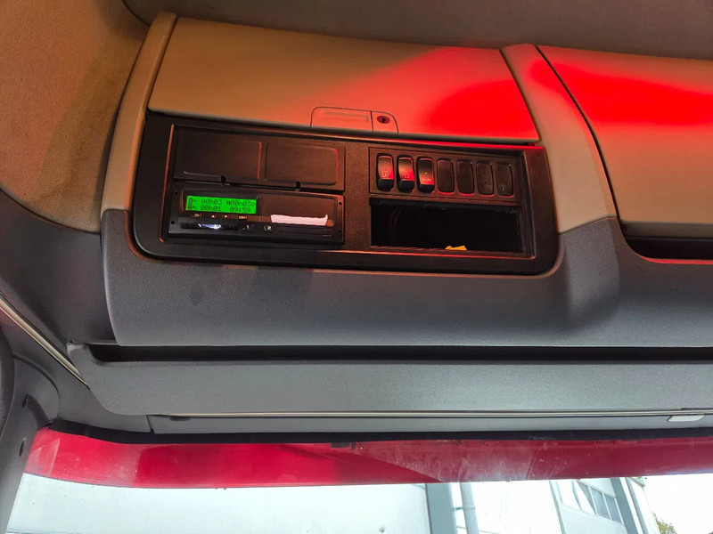 Camion ampliroll Scania R450 6x2*4 VDL hooklift