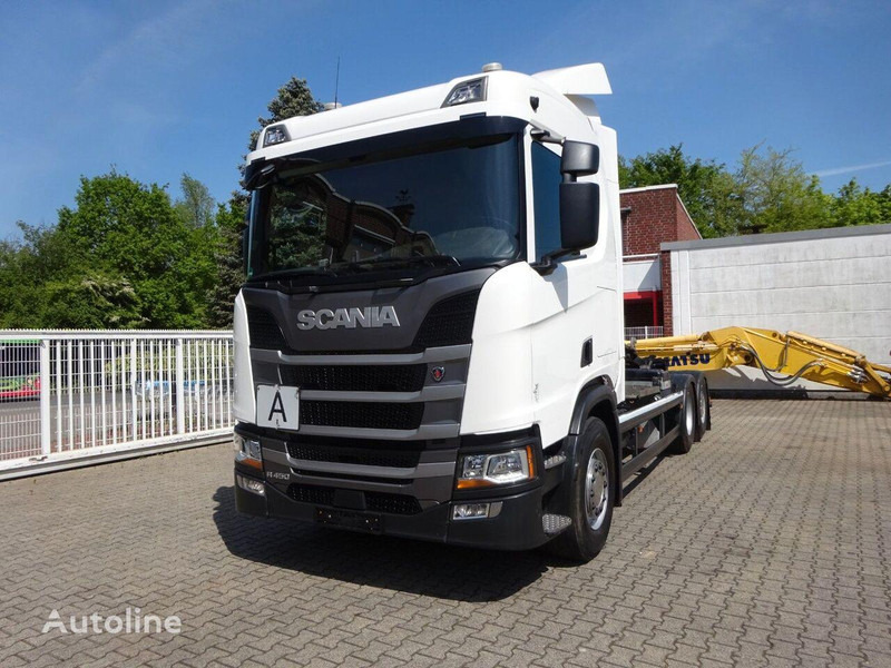 Camion ampliroll Scania R450 Hook lift truck 6x2