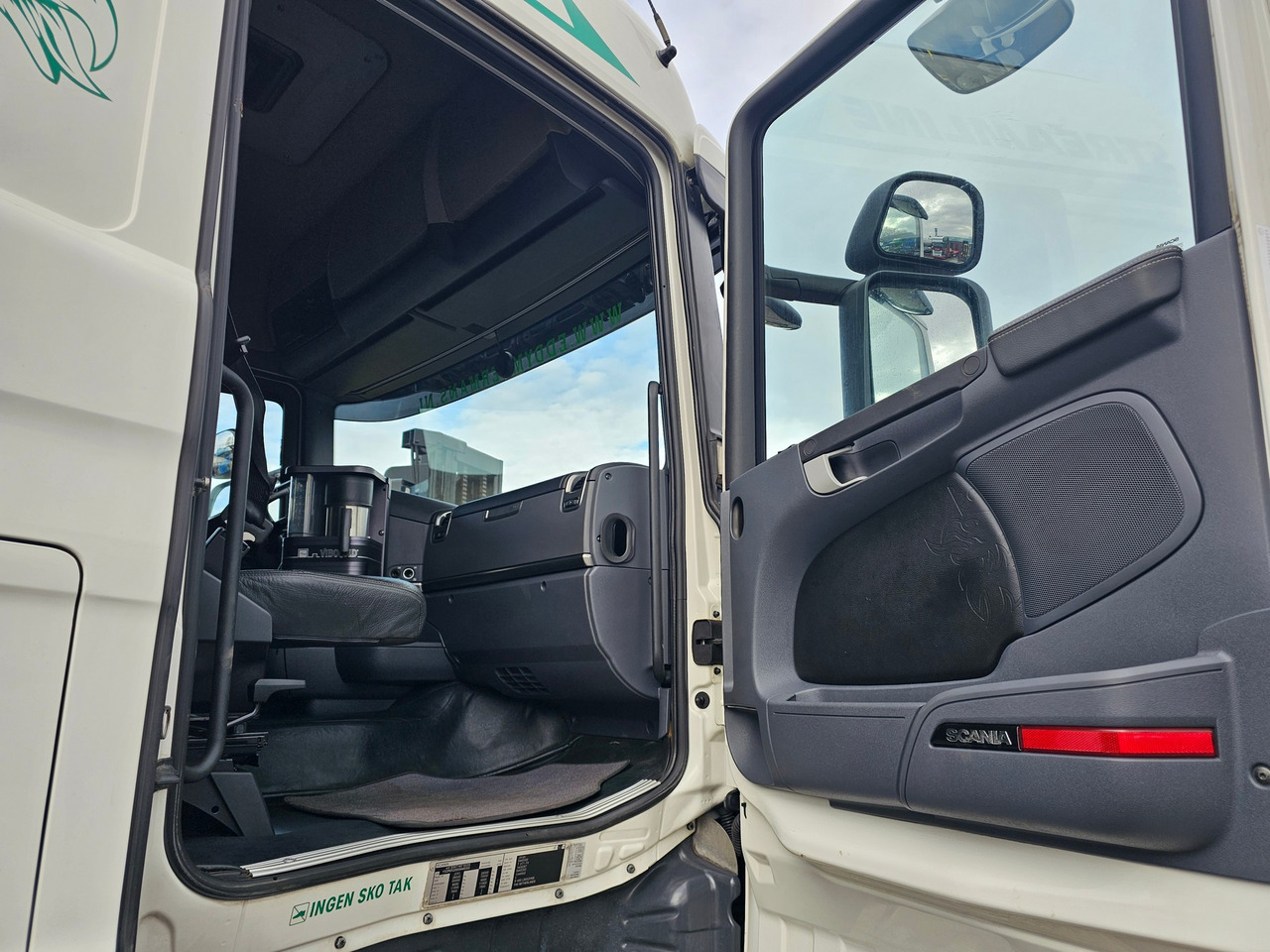 Camion ampliroll Scania R490 Highline 6x2