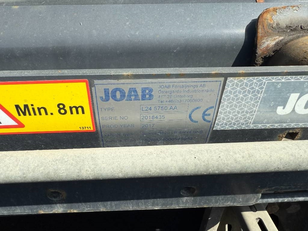 Camion ampliroll Scania R520LB8X4*4HNB