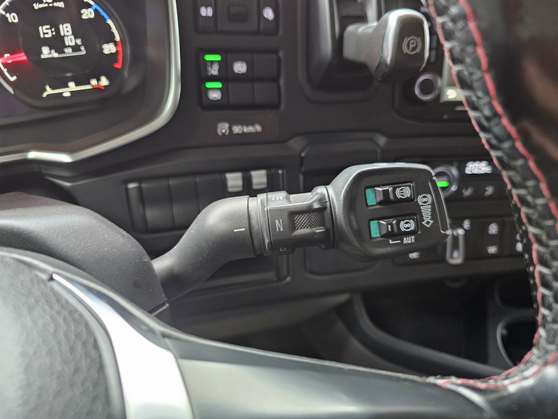 Camion ampliroll Scania R520 V8 6x2/4 / EPSILON CRANE + HOOKLIFT