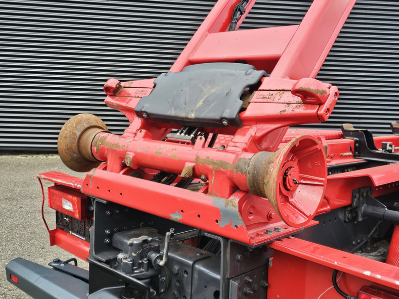 Camion ampliroll Scania R520 V8 6x2/4 / EPSILON CRANE + HOOKLIFT