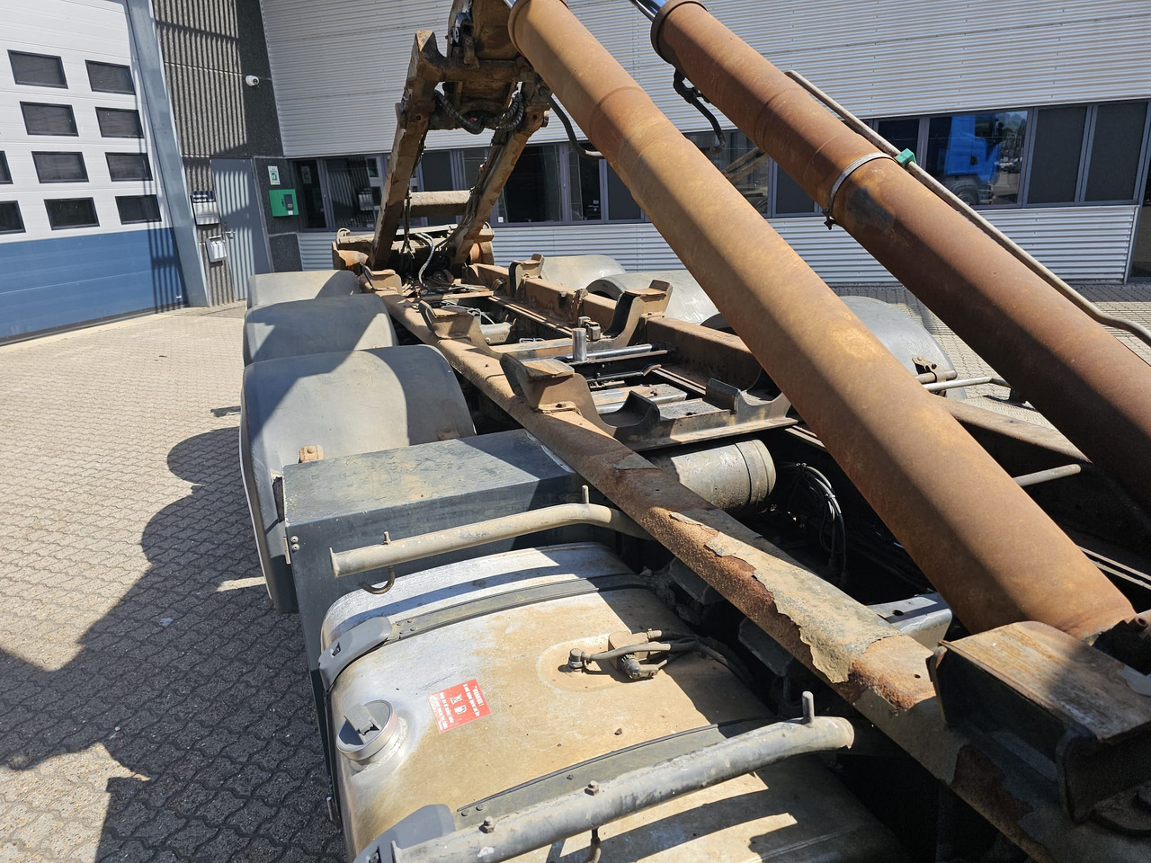 Camion ampliroll Scania R560