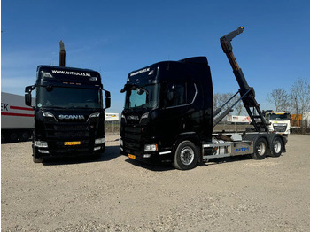 Camion ampliroll Scania R580 V8 NGS 6X2 EURO 6 VDL 20T HOOK