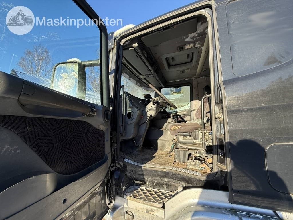 Camion ampliroll Scania R 164 GB