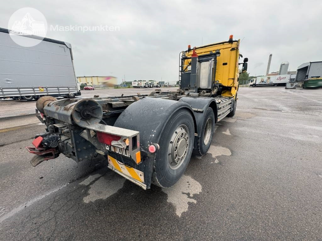 Camion ampliroll Scania R 420 LB