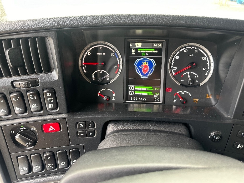 Camion ampliroll Scania R 450 6x2*4