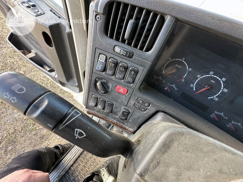 Camion ampliroll Scania R 470 LB